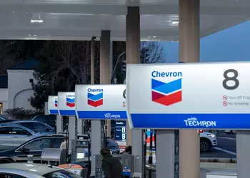 Дональд Трамп представил план радикального смягчения норм топливной экономичности в США