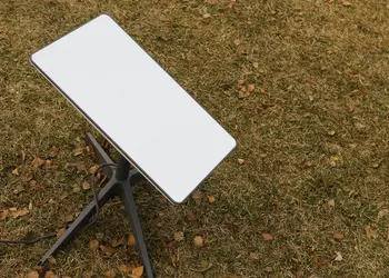 SpaceX начала продавать восстановленные терминалы спутникового интернета Starlink со скидкой $300