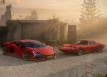 Lamborghini Revuelto SV: когда 1015 лошадиных сил становится недостаточно