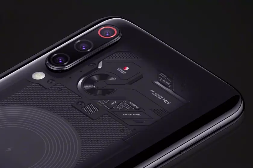 Инсайдер: Xiaomi не собирается в этом году выпускать прозрачную модель Mi 10 Explorer Edition и планшет Mi Pad