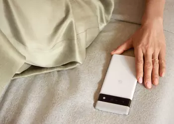 And there wouldn't have been a problem: Google was preparing a face unlock feature for the Pixel 6 and 6 Pro, but didn't make it in time