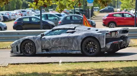 Ferrari F80 Aperta: Гіперкар без даху для тих, кому замало ексклюзивності