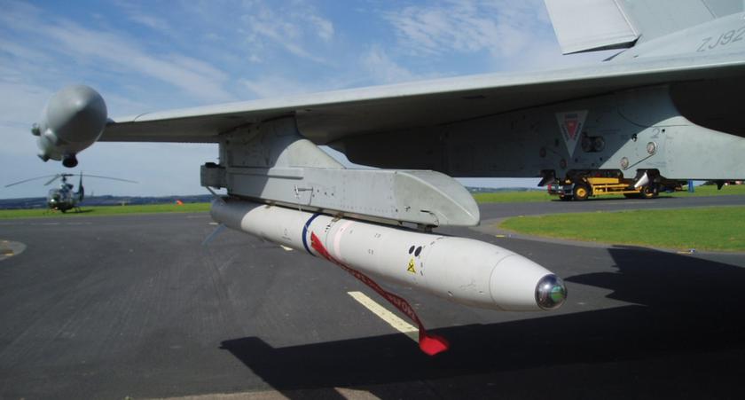 Украина впервые официально показала на видео пуск британской ракеты AIM-132 ASRAAM для уничтожения дрона-камикадзе Shahed-136