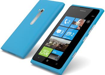 Глобальный дебют смартфона Nokia Lumia 900 на Windows Phone 7.5 Mango