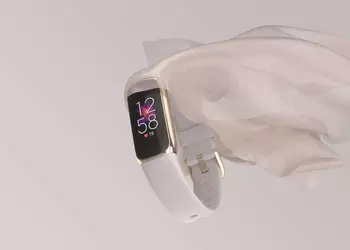 Для роскошных тренировок: фитнес-трекер FitBit за $149