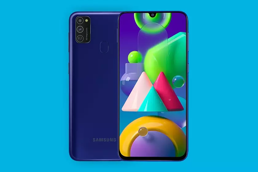 Samsung начала обновлять бюджетник Galaxy M21 до One UI 2.5