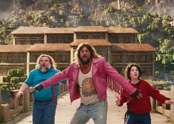 Фильм Minecraft вызвал такой большой хаос в кинотеатрах, что теперь перед сеансом появляется сообщение о соблюдении порядка