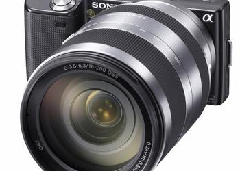 Гибридные камеры Sony NEX-3 и NEX-5 научились снимать трёхмерные панорамы