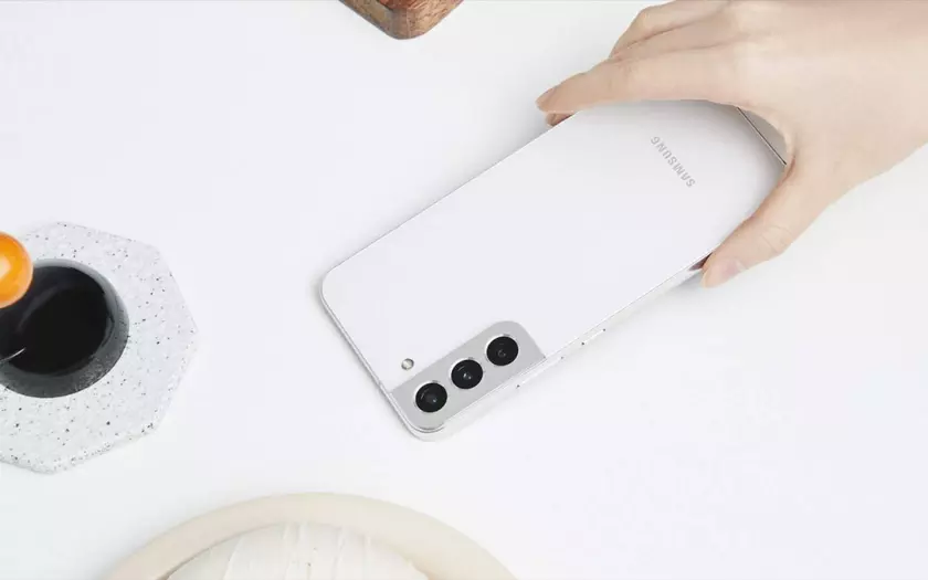 Это рекорд: хакерам потребовалось меньше минуты, чтобы взломать флагман Samsung Galaxy S22