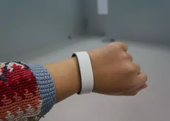 Знает о тебе все: обзор Sony SmartBand 2 (SWR12)