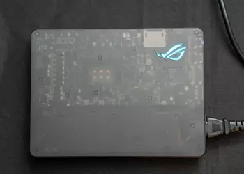 Asus показала первую в мире внешнюю GeForce 5090 с Thunderbolt 5