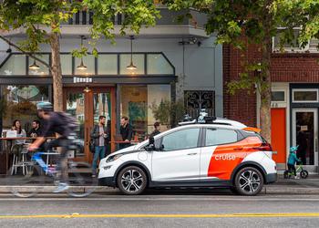 Unmanned taxis in San Francisco are hampering emergency services with false calls