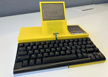 PotatoP — ноутбук, который работает от одного заряда аккумулятора до 2 лет