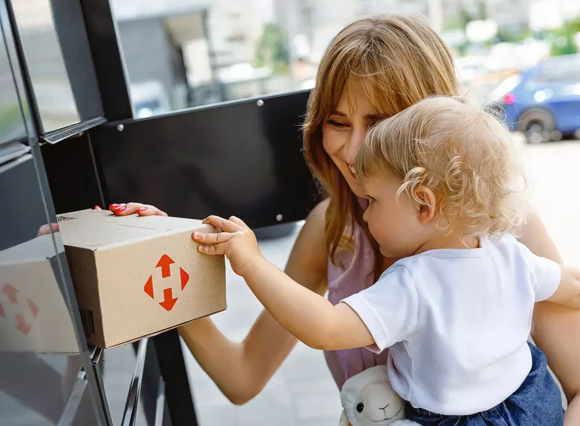 От 250 грн: Новая почта запустила услугу доставки в почтоматы и пункты выдачи в Чехии