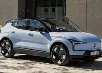 Volvo EX30 получил поддержку Apple Car Key - смартфон вместо физического ключа