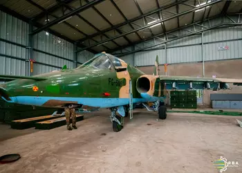 Повстанцы ДР Конго захватили танки и Су-25