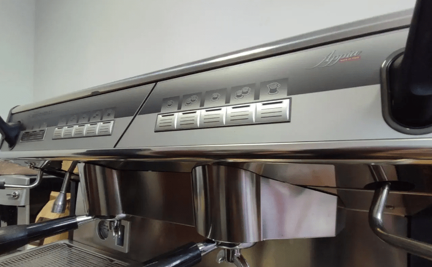 Nuova Simonelli Appia II Volumetric 2 Group best commercial espresso machine