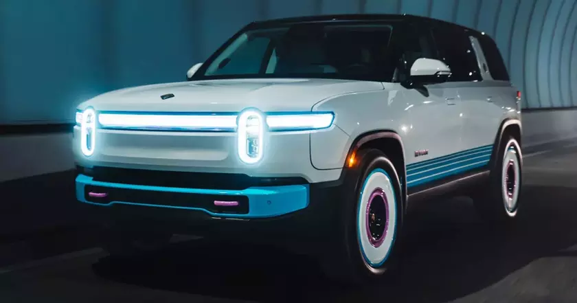Rivian R1S Quad Miami Edition: The Latest Electric SUV in Floridian Style