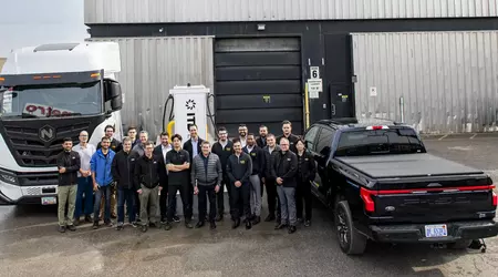 Up to 400 kW per vehicle: ABB E-Mobility has installed the first A400 HPC charging station in North America