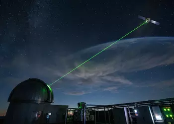 Лазерний зв'язок у космосі: Європа та ...