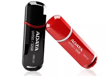 Флеш-накопители ADATA DashDrive UV150 с интерфейсом USB 3.0