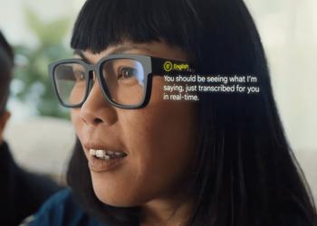 Google showed off a prototype of augmented reality glasses with the function of real-time translation of conversations