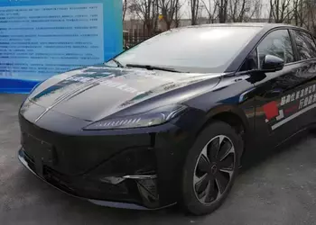 FAW анонсировала электромобиль с запасом хода 1000 км благодаря новой химии аккумулятора