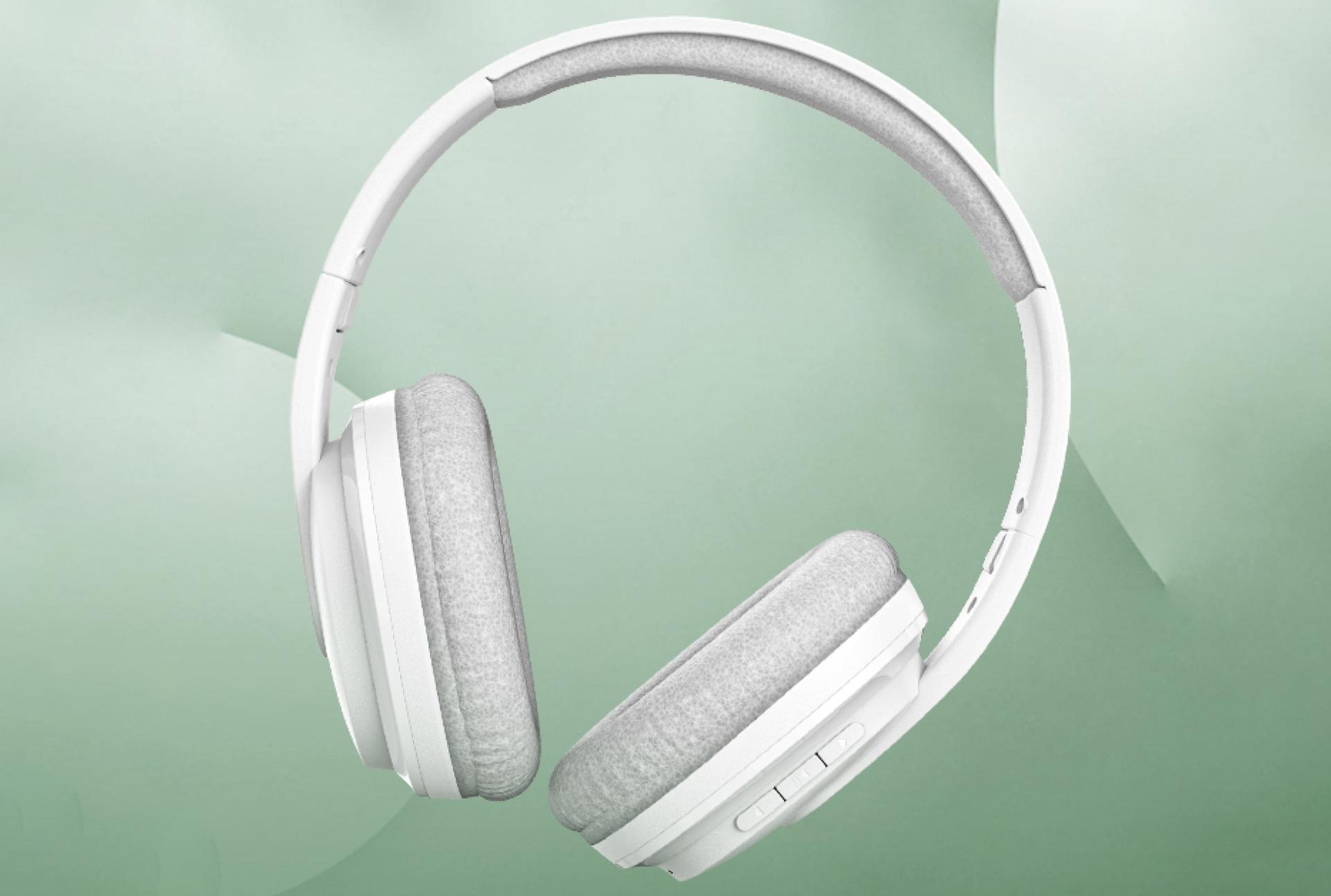 Nokia WHP101 wireless headphones with up to 60 hours of battery life