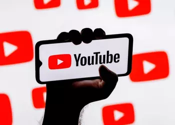YouTube тестирует возможность проверки фактов в видео с помощью заметок