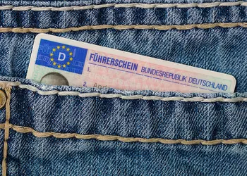 EU to allow 18-year-olds to drive lorries under certain conditions