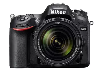 Nikon D7200: лучше автофокус, больше буфер