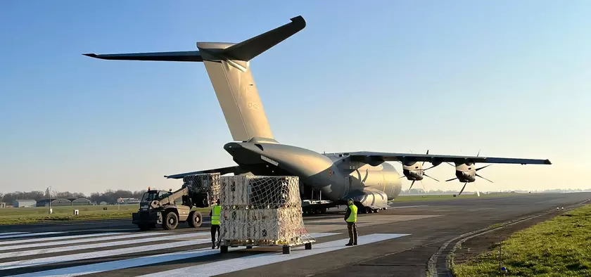 ПТРК NLAW, Jeep Wrangler, бронированные автомобили HMMWV, БПЛА Primoco One 150 и 3D-сканеры: Люксембург раскрыл подробный список помощи для Украины