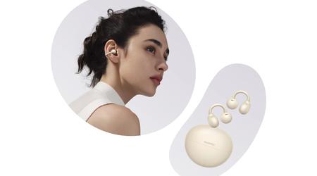 Huawei introduced a new version of FreeClip in Beige colour