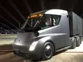 Нехватка чипов задержала дебют Tesla Semi