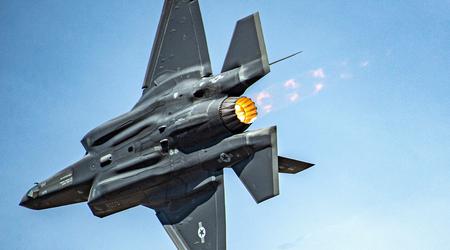 Pentagon nie będzie rozwijał wartego 6 mld dolarów adaptacyjnego silnika dla myśliwca piątej generacji F-35 Lightning II
