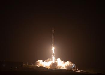 SpaceX вывела на орбиту 13 спутников с поддержкой Direct to Cell, к которым могут подключаться смартфоны