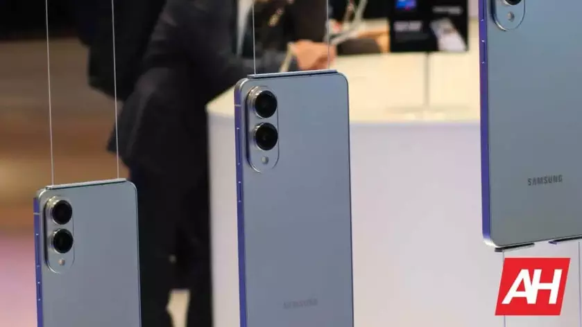 Раскрыты первые детали Galaxy S25 Edge: цвета, память и цены