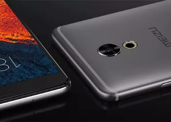 В сети появилось изображение передних панелей Meizu 16 и Meizu 16 Plus