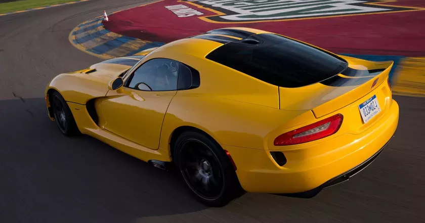 Revisiting the Beast: Dodge SRT Viper's 2013 Resurgence in Speed and Style