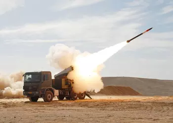 Греция приобрела 38 реактивных израильских систем PULS 