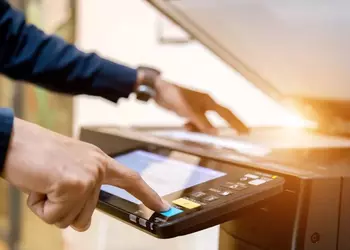 На Canon подали в суд за искусственное ограничение функциональности МФУ