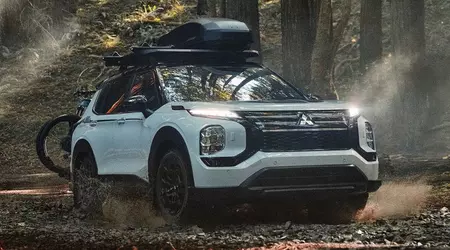 Mitsubishi Outlander Trail Edition: більше чорного декору