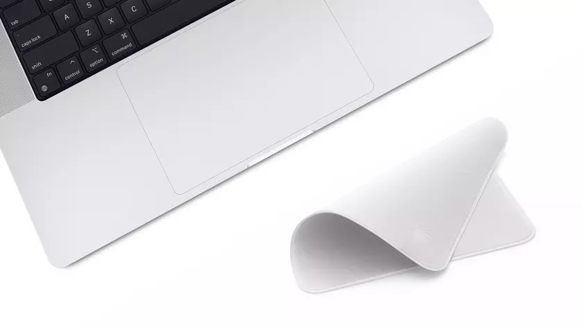 В Китае уже подделали ту самую салфетку Apple и продают ее в 6 раз дешевле