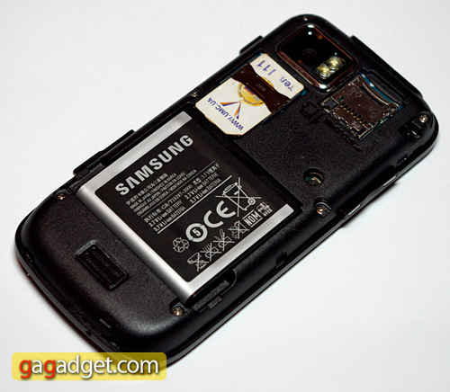Подробный обзор мобильного телефона Samsung S8000 Jet-19