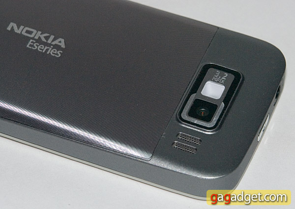 Два шага назад. Обзор смартфона Nokia E52-6