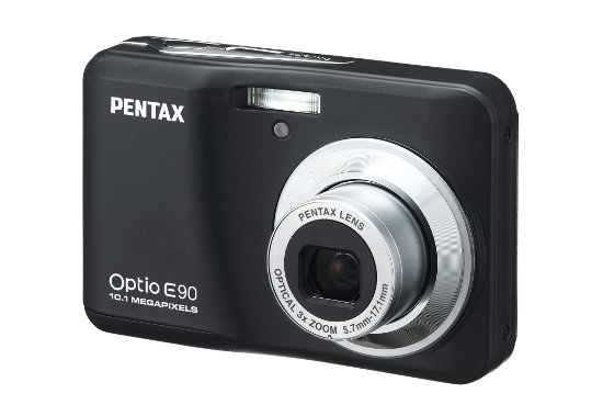 Pentax представляет новые компактные камеры Optio-3
