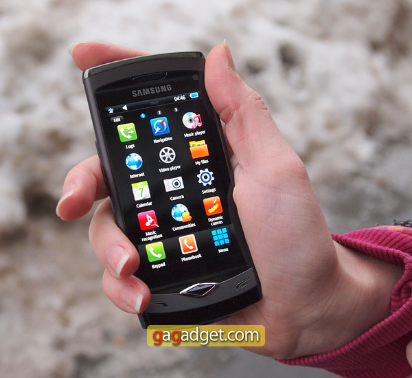 Подробный обзор мобильного телефона Samsung S8500 Wave-5
