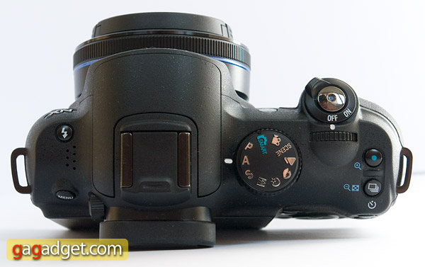 Подробный обзор гибридной цифровой фотокамеры Samsung NX10-7