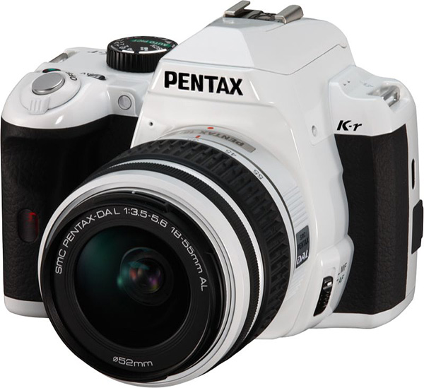 Pentax K-r: дорогая зеркальная камера начального уровня