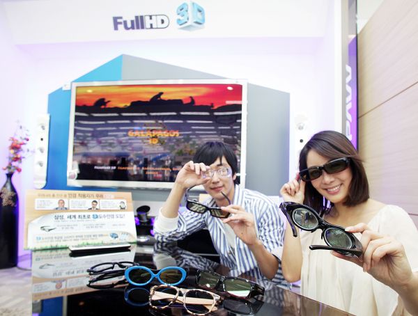 Samsung выпускает 3D-очки с диоптриями